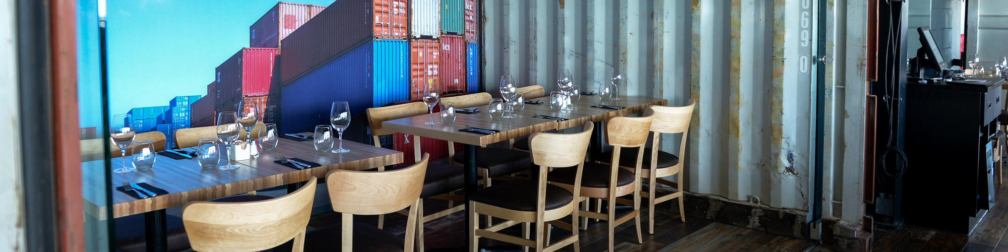 The Container, Cargo restaurant, Riôtel Matane