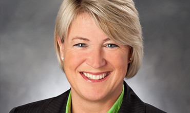 Anne Dupéré, Vice présidente exécutive